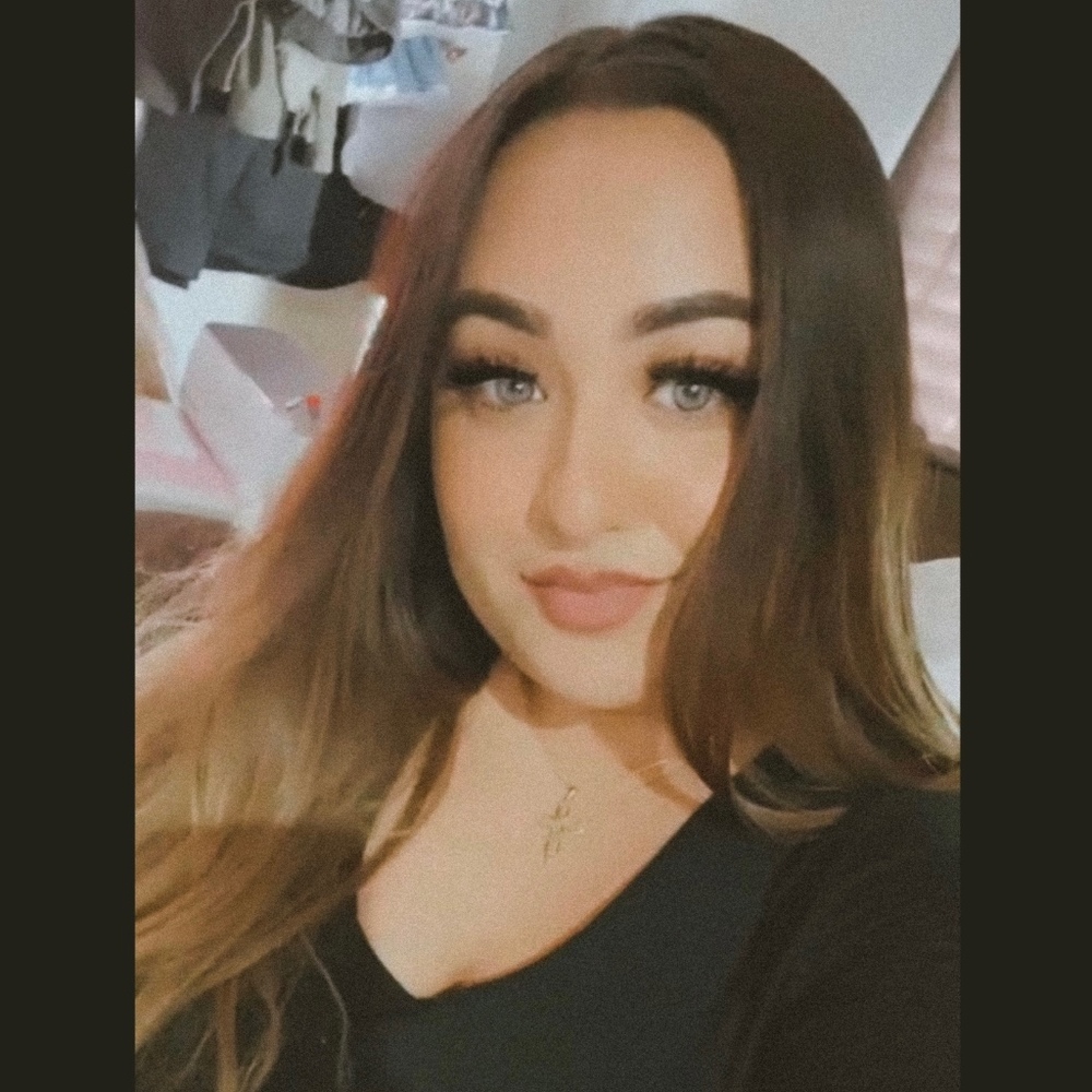 Meet your Posher, Brianna